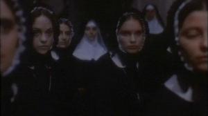 Кадры из фильма Воробей / Storia di una capinera (1993)
