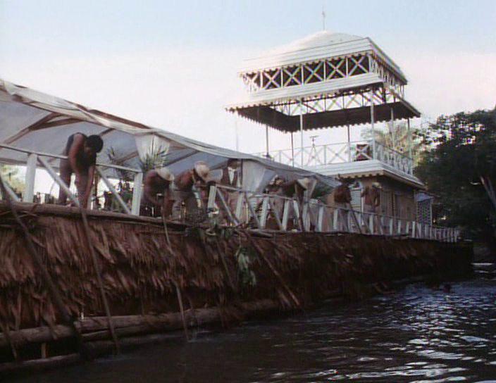 Кадр из фильма 800 лье вниз по Амазонке / Eight Hundred Leagues Down the Amazon (1993)