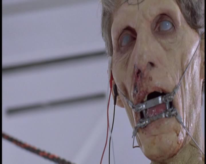 Кадр из фильма Возвращение живых мертвецов 3 / Return of the Living Dead III (1993)