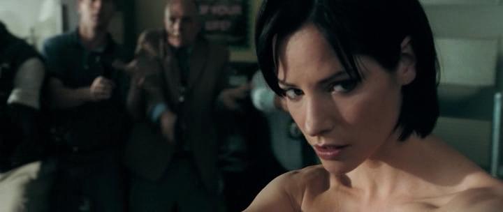 Кадр из фильма Обитель Зла 2: Апокалипсис / Resident Evil: Apocalypse (2004)