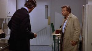 Кадры из фильма Коломбо: Все поставлено на карту / Columbo: It's All in the Game (1993)