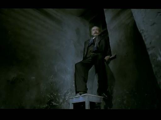 Кадр из фильма Непогребенный / A temetetlen halott (2004)