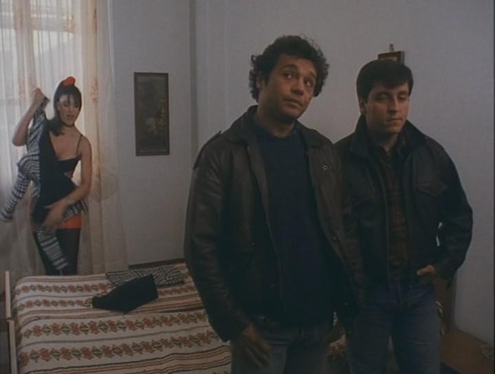 Кадр из фильма Банда неудачников / I mitici - Colpo gobbo a Milano (1994)
