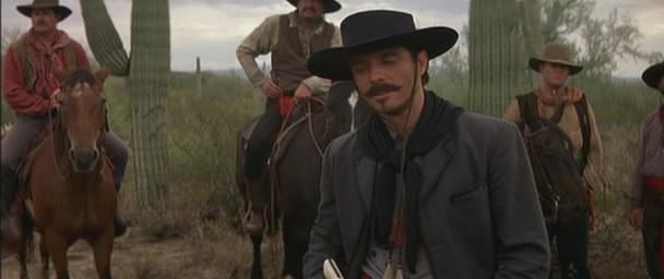 Кадр из фильма Тумстоун: Легенда дикого Запада / Tombstone (1993)