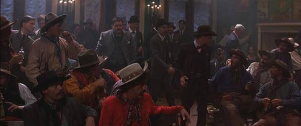 Кадр из фильма Тумстоун: Легенда дикого Запада / Tombstone (1993)