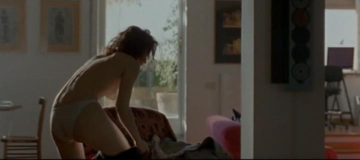 Кадр из фильма Желанная жизнь / La vita che vorrei (2004)