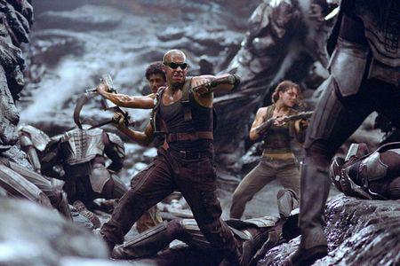 Кадр из фильма Хроники Риддика / The Chronicles of Riddick (2004)