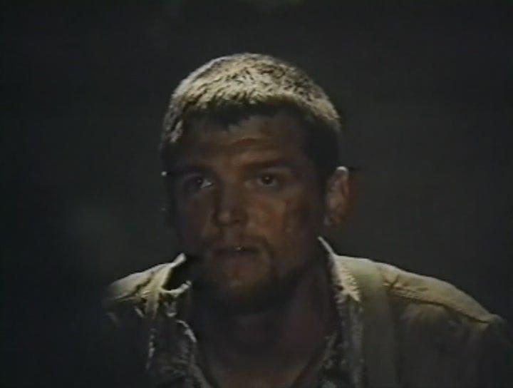 Кадр из фильма Пешаварский вальс (1994)