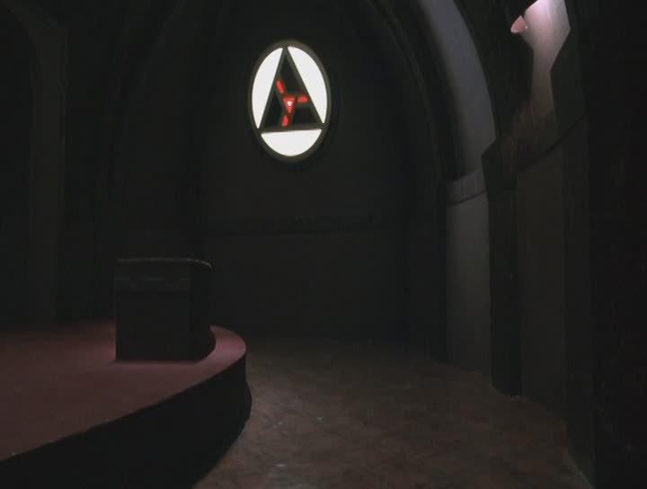 Кадр из фильма Черный свет / Darklight (2004)