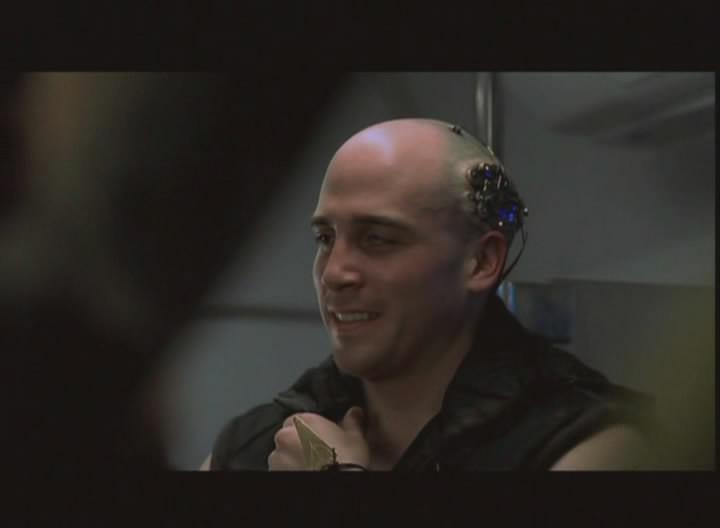 Кадр из фильма Аватар / Cyber Wars (2004)