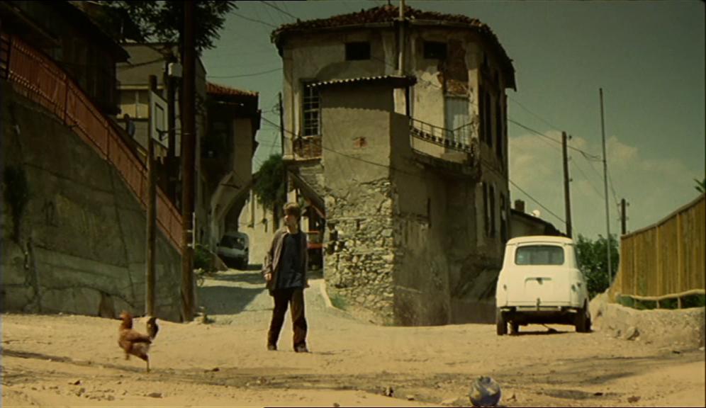 Кадр из фильма Балканский мальчик / Iluzija (2004)