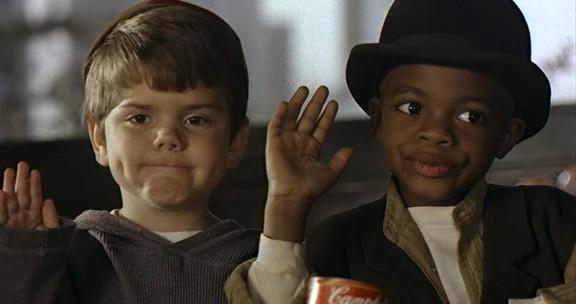 Кадр из фильма Маленькие негодяи / The Little Rascals (1994)