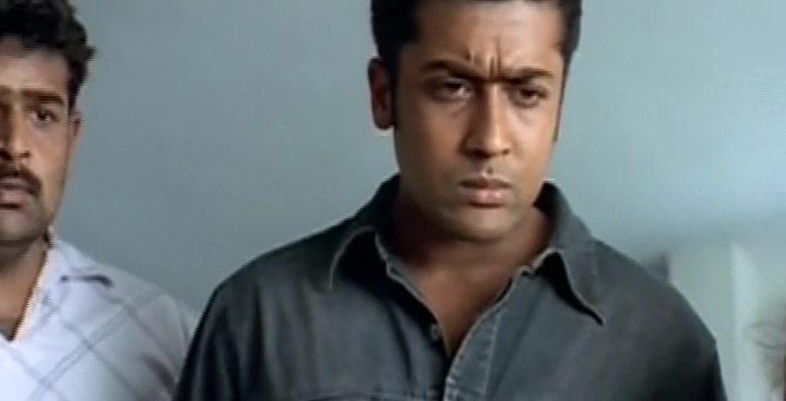 Кадр из фильма Молодость / Ayitha Ezhuthu (2004)