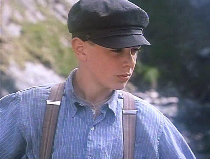 Кадр из фильма Тайна острова Роан-Иниш / The Secret of Roan Inish (1994)