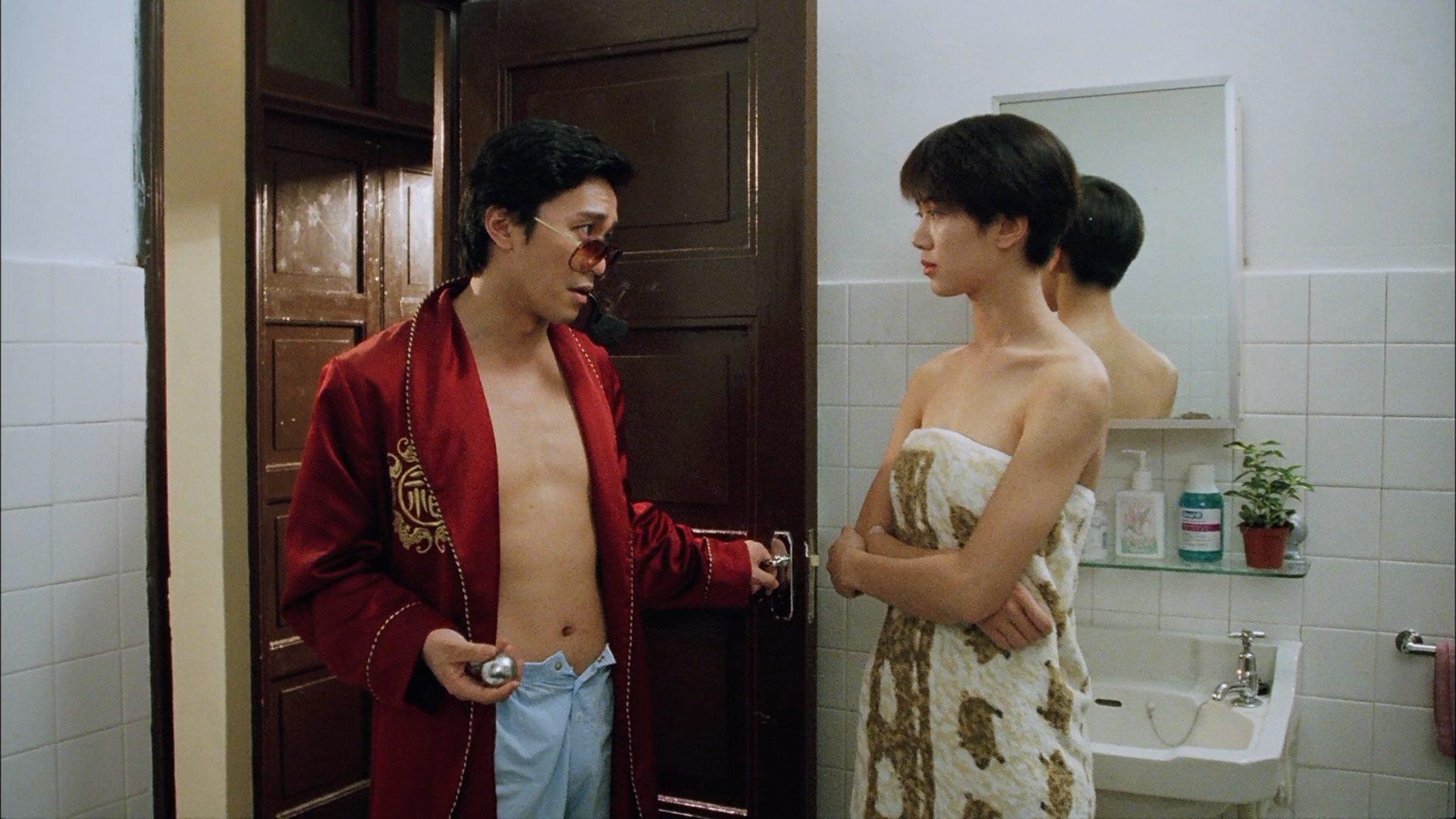 Кадр из фильма Из Китая с любовью / Gwok chaan Ling Ling Chat (1994)