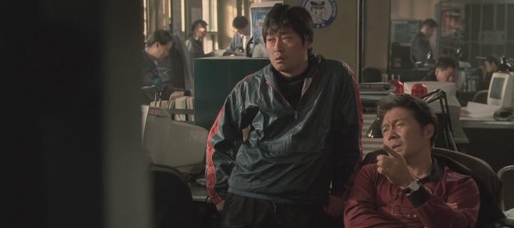 Кадр из фильма Большая Афера / Beomjoeui jaeguseong (2004)