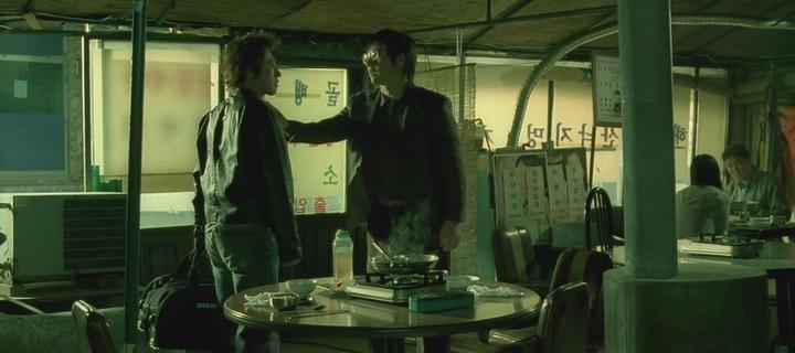 Кадр из фильма Большая Афера / Beomjoeui jaeguseong (2004)
