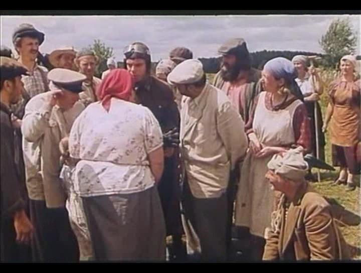 Кадр из фильма Жизнь и необычайные приключения солдата Ивана Чонкина (1994)