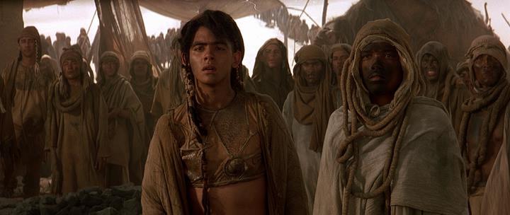 Кадр из фильма Звездные врата / Stargate (1994)