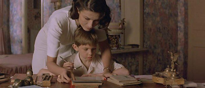 Кадр из фильма Маленький мальчик / Le petit garcon (1995)