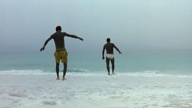Кадр из фильма Прогулки по воде / Walk on Water (2004)