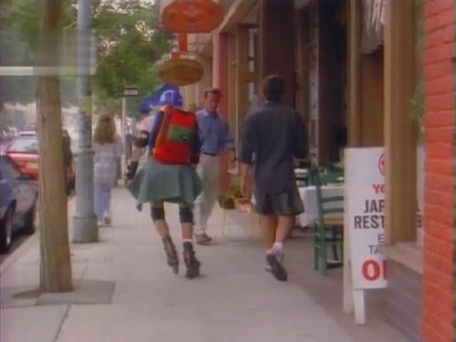 Кадр из фильма Чумовая пятница / Freaky Friday (1995)