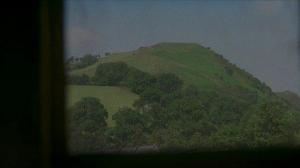 Кадры из фильма Англичанин, который поднялся на холм, а спустился с горы / The Englishman Who Went Up a Hill But Came Down a Mountain (1995)