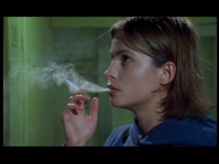 Кадр из фильма Здравствуй, грусть / Bonjour tristesse (1995)
