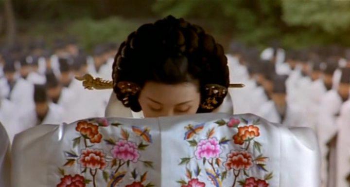 Кадр из фильма Скрываемый скандал / Scandal - Joseon namnyeo sangyeoljisa (2003)