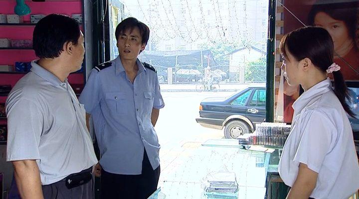 Кадр из фильма Униформа / Zhifu (2003)