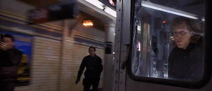 Кадр из фильма Денежный поезд / Money Train (1995)