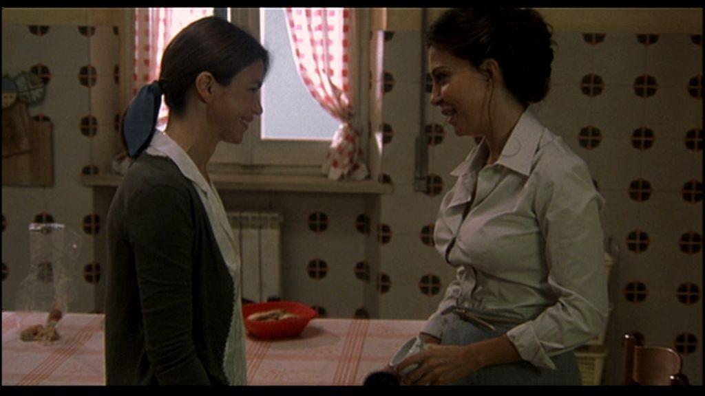 Кадр из фильма Три женщины / L'acqua... il fuoco (2003)