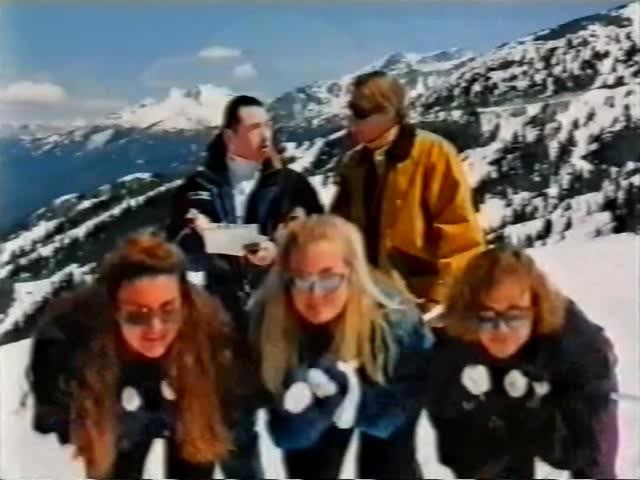 Кадр из фильма Безумные лыжники / Ski Hard (1995)