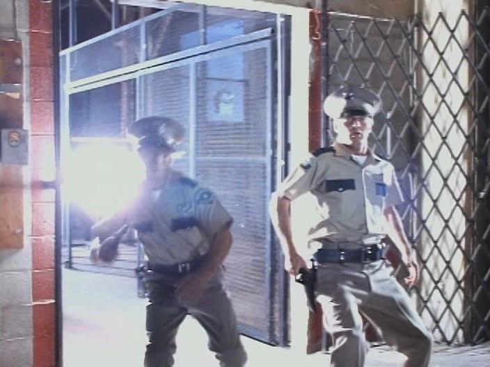 Кадр из фильма Тротиловая школа / Demolition High (1996)