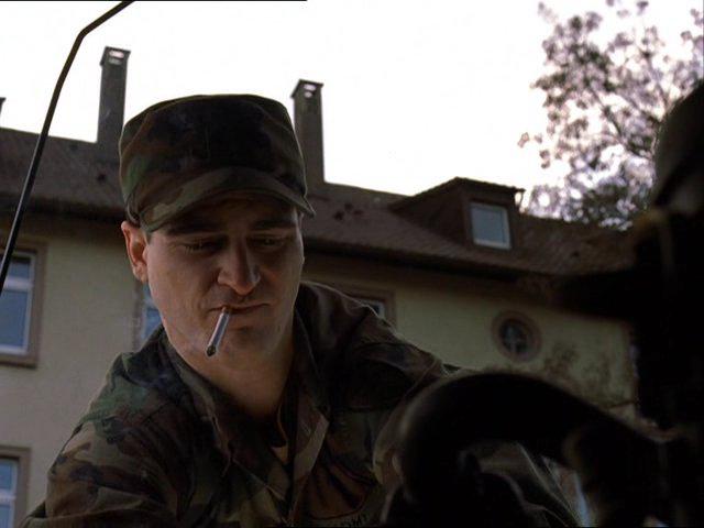 Кадр из фильма Солдаты Буффало / Buffalo Soldiers (2003)