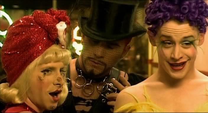 Кадр из фильма Клубная мания / Party Monster (2003)