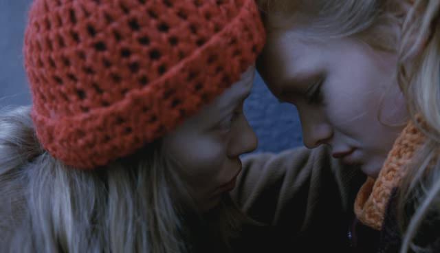 Кадр из фильма Мост / The Bridge (2003)