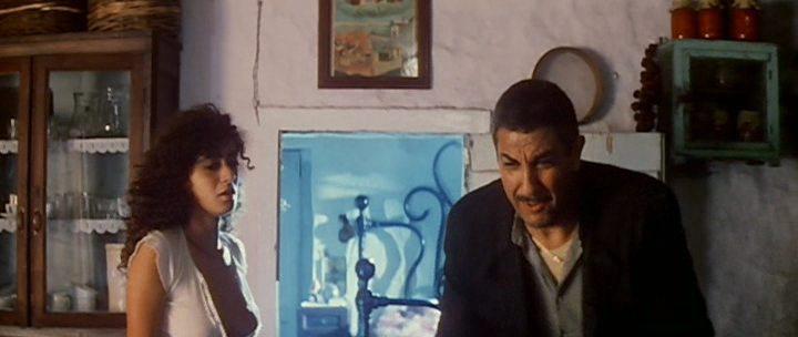 Кадр из фильма Нимфа / Ninfa plebea (1996)