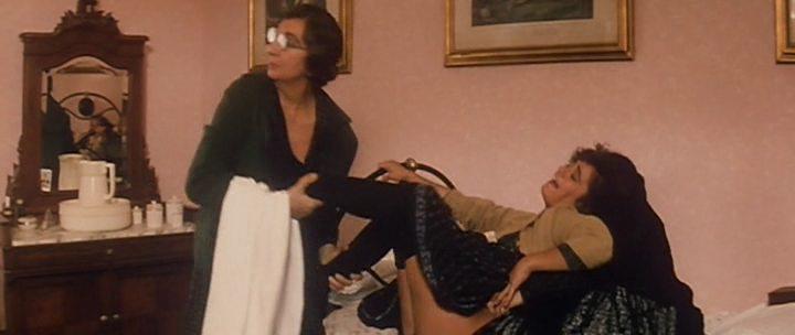 Кадр из фильма Нимфа / Ninfa plebea (1996)