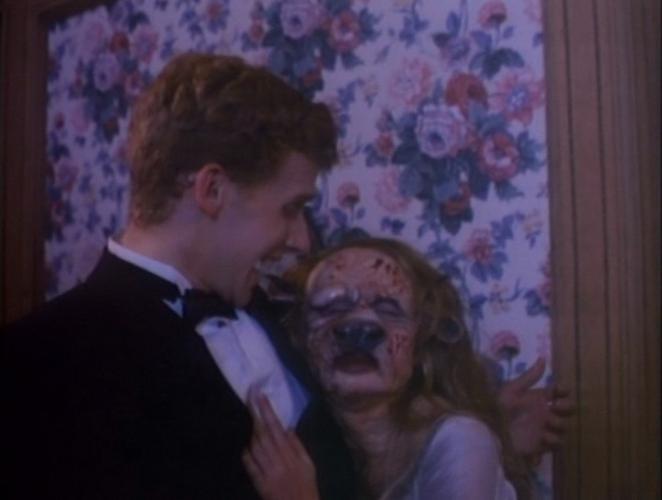 Кадр из фильма Тромео и Джульетта / Tromeo and Juliet (1996)