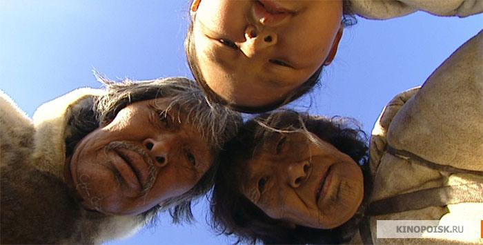 Кадр из фильма Быстрый бегун / Atanarjuat (2003)