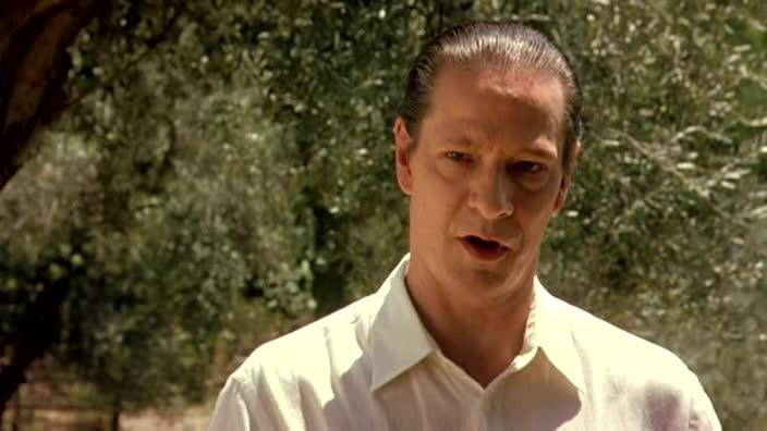 Кадр из фильма Мой дом в Умбрии / My House in Umbria (2003)