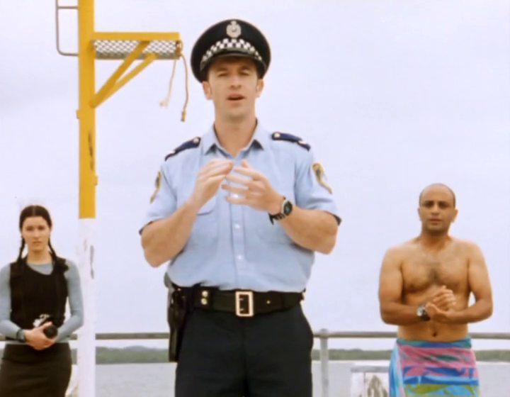 Кадр из фильма Ты не сможешь остановить убийцу / You Can't Stop the Murders (2003)