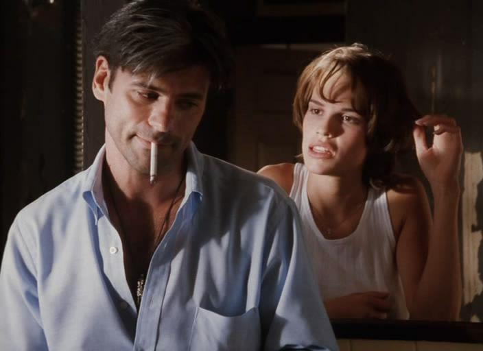 Кадр из фильма Подделка / Kounterfeit (1996)