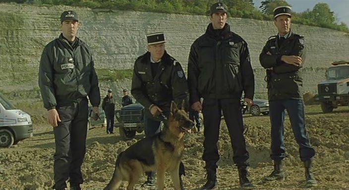 Кадр из фильма Дежурный аптекарь / Le pharmacien de garde (2003)