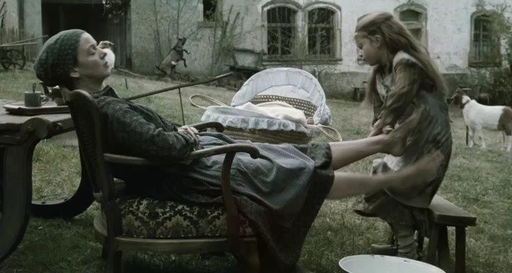 Кадр из фильма Сестры – близнецы / De tweeling (2002)
