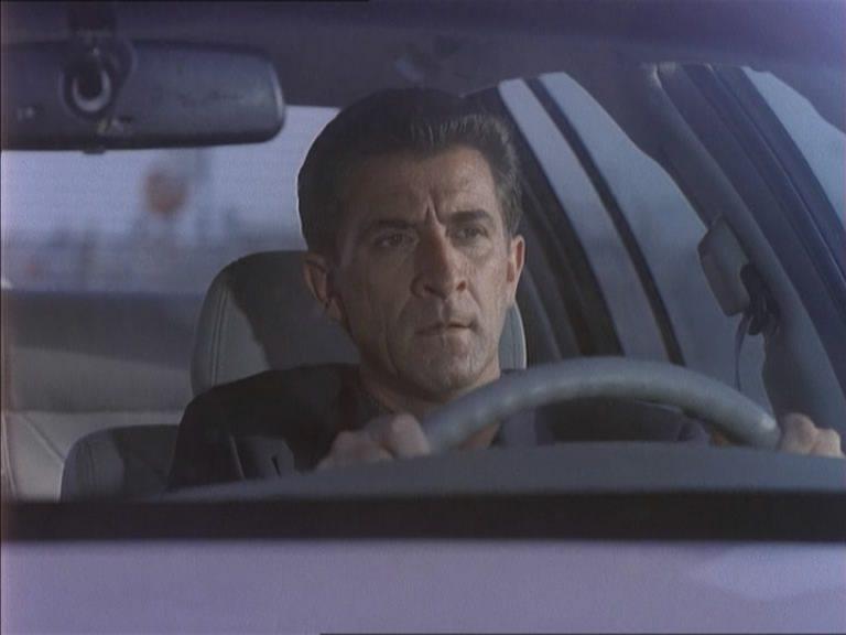 Кадр из фильма С пистолетом наголо / Killer per caso (1997)