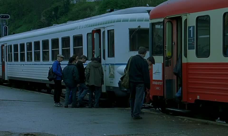 Кадр из фильма Утро понедельника / Lundi matin (2002)