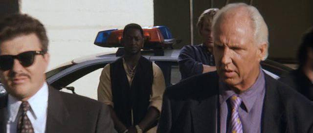 Кадр из фильма Снова в деле / Back in Business (1997)