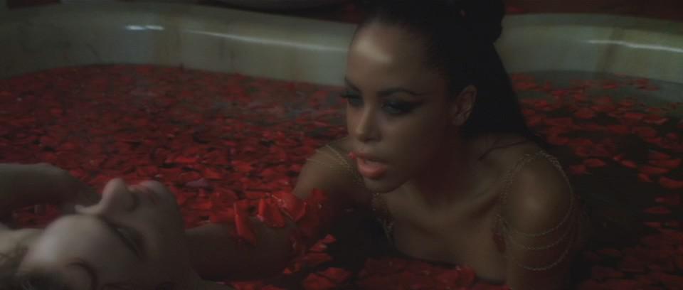 Кадр из фильма Королева проклятых / Queen of the Damned (2002)